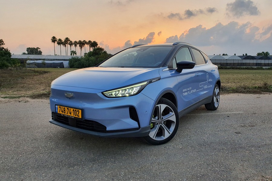 ג’ילי גיאומטרי C חשמלי 2021 במבחן 🏎️ בפורטל הרכב גיר